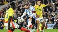 Argentina e Colômbia empatam em jogo com golaço, expulsão e confusões