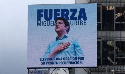 Pré-candidato da Colômbia tem sinais de melhora neurológica após atentado