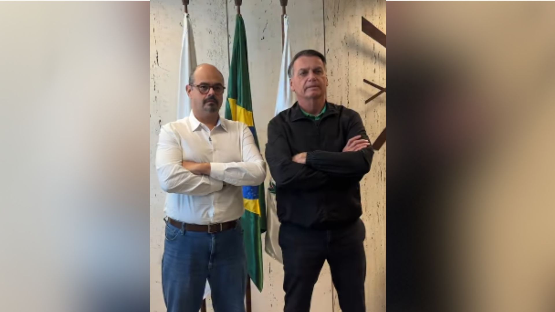 Mateus Simões e Bolsonaro