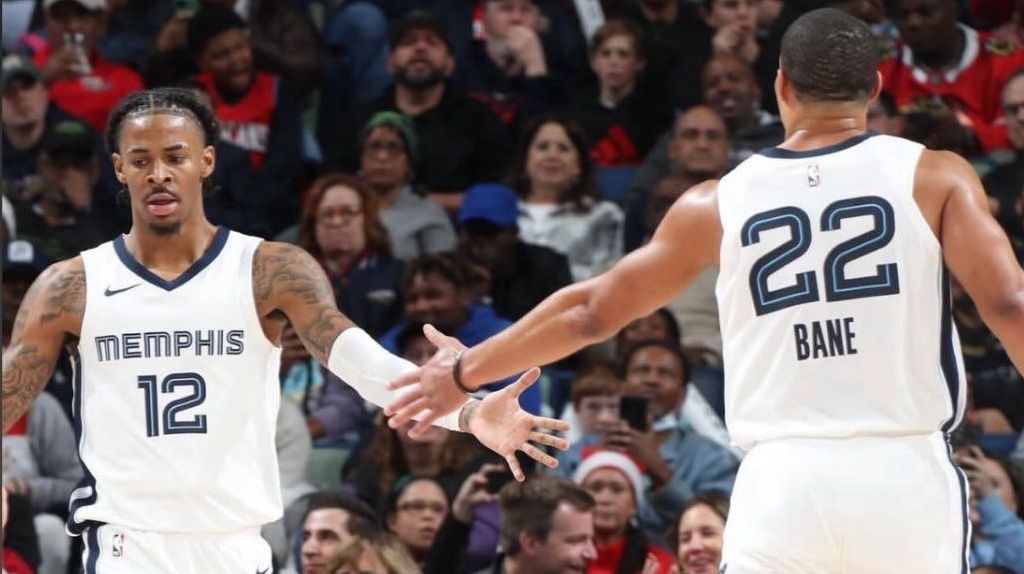Ja Morant e Desmond Bane em partida dos Grizzlies