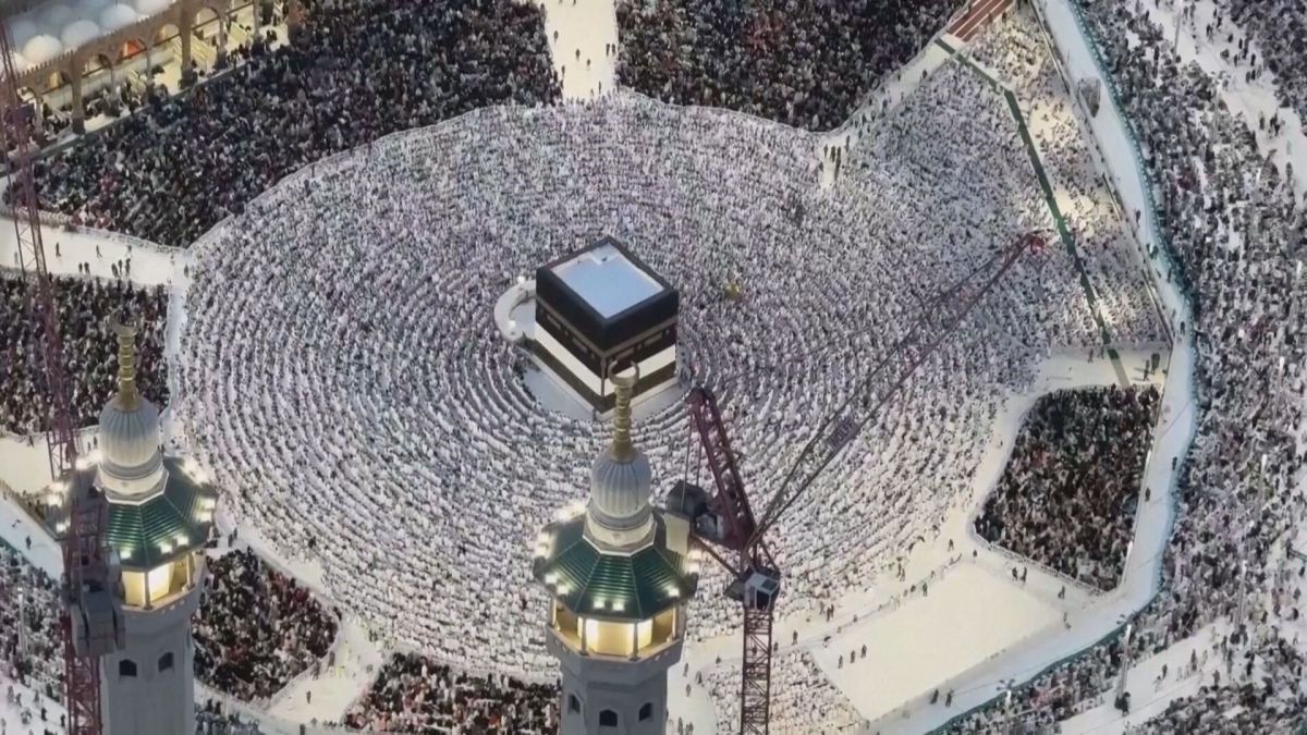 Houthis realizam ataques contra instalações na Arábia Saudita