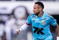 Neymar elogia Santos após cobrar "vergonha na cara": "Time de parabéns"