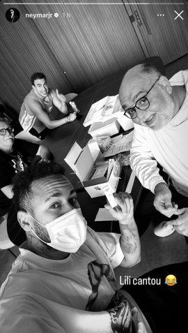 Neymar comemora teste negativo de Covid-19 • Foto: Reprodução/ Instagram