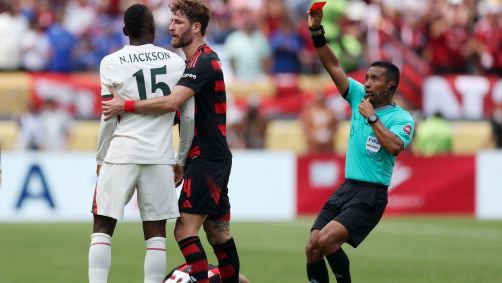 Nicolas Jackson foi expulso contra o Flamengo