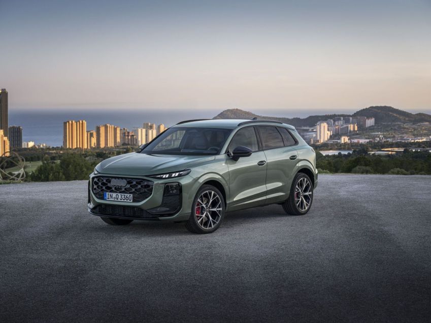 New Audi Q3 2026 • Audi/Disclosure