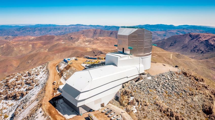 O Observatório NSF-DOE Vera C. Rubin, localizado no topo de uma montanha no Chile, revolucionará a maneira como os astrônomos exploram o cosmos • Aliro Pizarro Díaz/NSF-DOE Vera C. Rubin Observatory via CNN Newsource