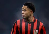 Flamengo tenta contratação de atacante suíço do Milan