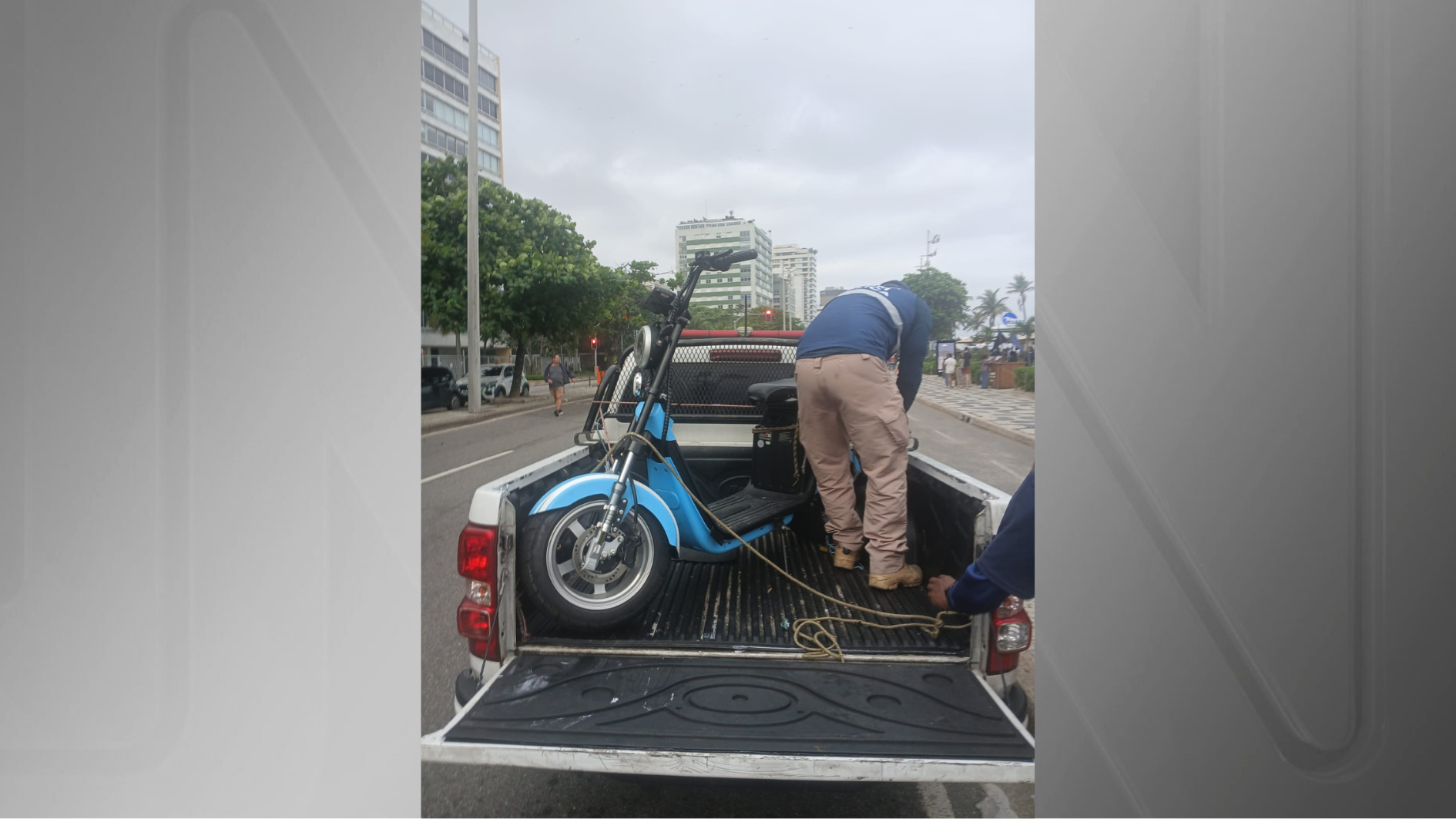 Fiscalização apreende mais de 100 itens irregulares em praias do rj | cnn brasil