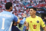 Quem é Oscar Ustari, melhor em campo na estreia do Mundial de Clubes