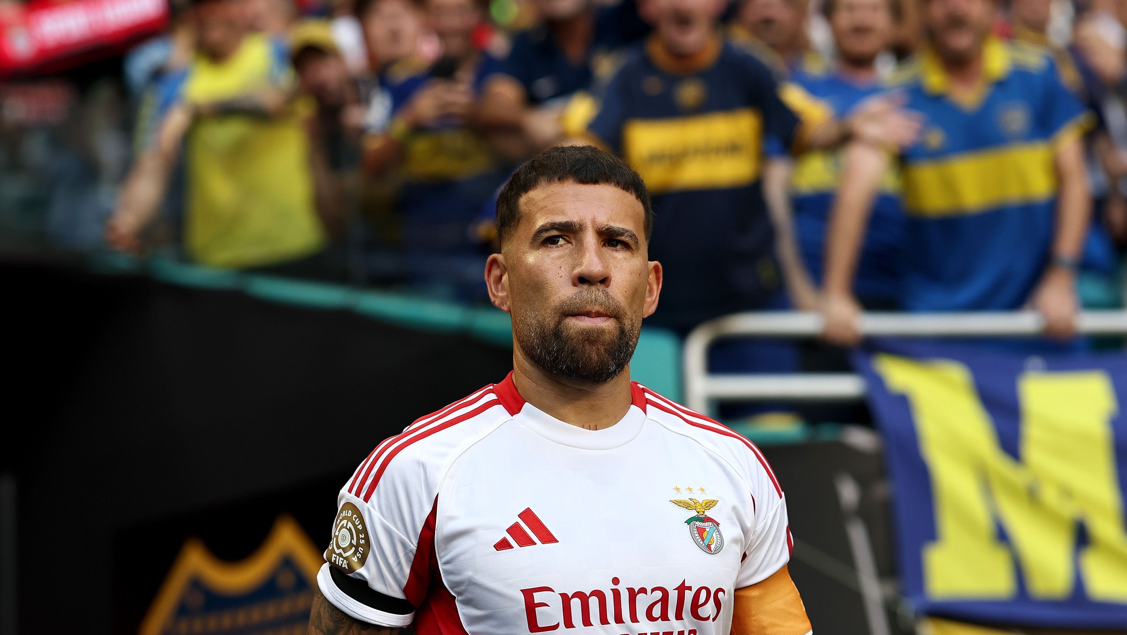 Nicolás Otamendi durante o jogo entre Benfica e Boca Juniors pelo Mundial de Clubes