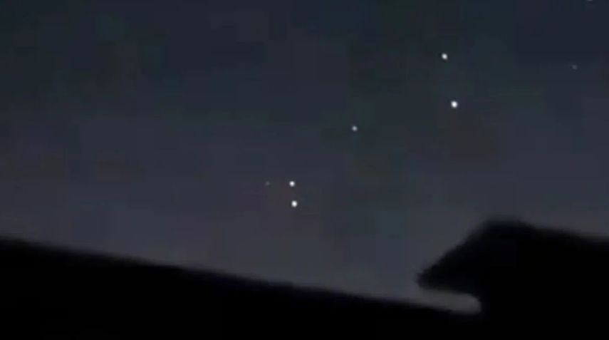 Luzes avistadas em dezembro de 2024 no Rio de Janeiro por moradores; imagem ilustrativa de arquivo • Reprodução