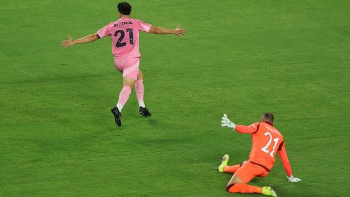 Allende comemora após superar Weverton e abrir o placar para o Inter Miami sobre o Palmeiras