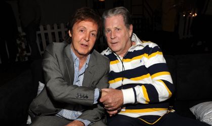 Paul McCartney homenageia Brian Wilson, do Beach Boys, após morte