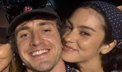 Assumidos? Gracie Abrams publica vídeo lado de Paul Mescal no Glastonbury