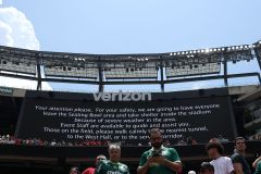 Placar do MetLife Stadium alerta os torcedores para risco de tempestade