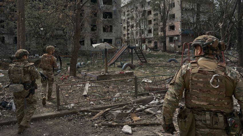Cerca de 60 mil pessoas já viveram em Pokrovsk, uma cidade que está na mira da Rússia há um ano. • Libkos/Getty Images via CNN Newsource