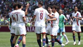 PSG comemora gol contra o Seattle