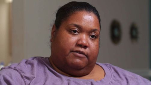 Com a ajuda do Dr. Now, Kelly precisou enfrentar seus traumas de infância como negligência materna e abuso sexual para controlar seu vício em comida