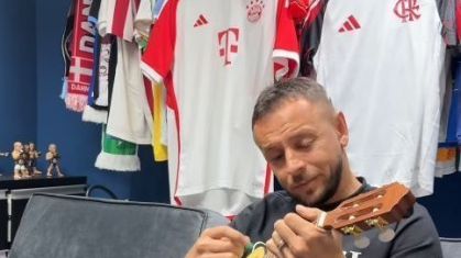 Vídeo de Rafinha publicado nas redes sociais antes de Flamengo x Bayern