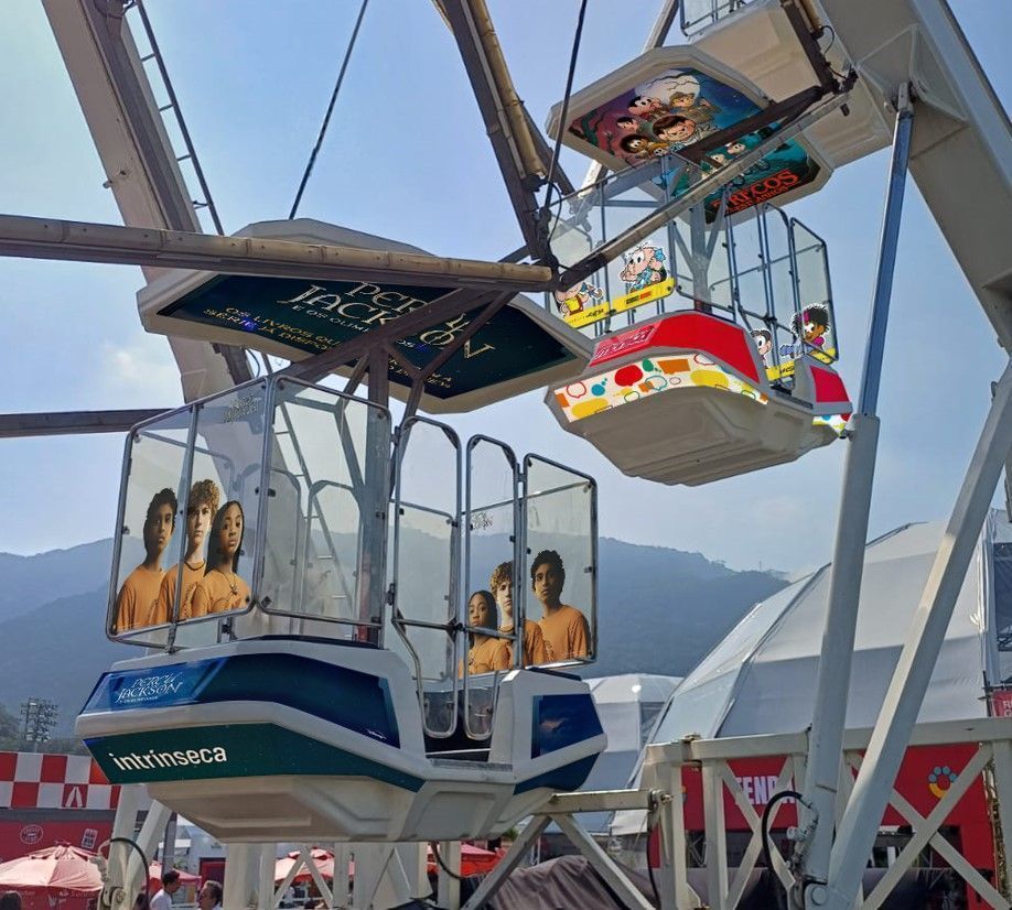Roda-gigante da Bienal do Livro • Divulgação