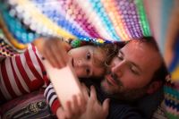 Saúde mental do pai influencia no desenvolvimento dos filhos, diz estudo