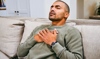 Homens têm mais chance de morrer por síndrome do coração partido; entenda