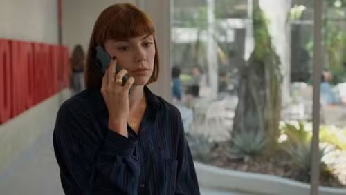 Solange Duprat é interpretada por Alice Wegmann em "Vale Tudo"