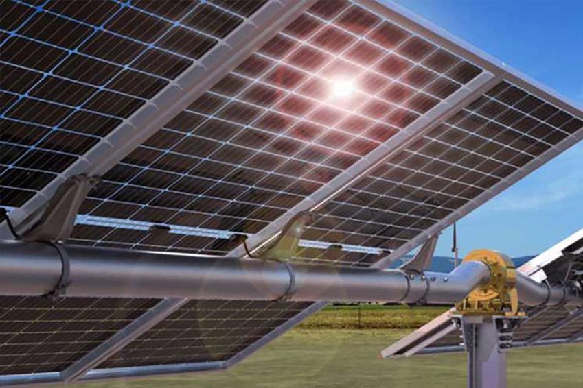 Painéis solares bifaciais capturam luz solar pelos dois lados • Voltacon/Divulgação