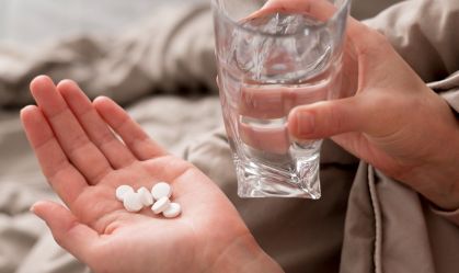 Bactéria E. coli é alterada para transformar lixo plástico em paracetamol