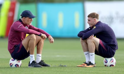 Para simular calor da Copa de 2026, Inglaterra treina em tendas aquecidas