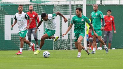 Jogadores do Palmeiras participam de jogo-treino antes de viagem para os Estados Unidos
