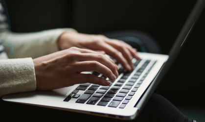 Quer digitar melhor e mais rápido? Veja sites e técnicas que ajudam