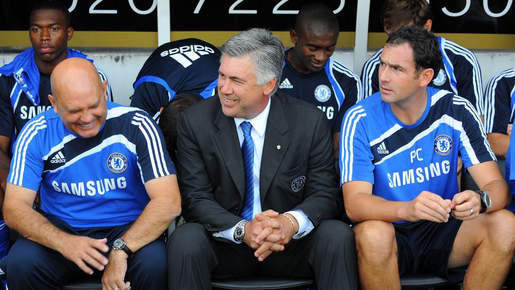Ray Wilkins, Carlo Ancelotti e Paul Clement em jogo do Chelsea