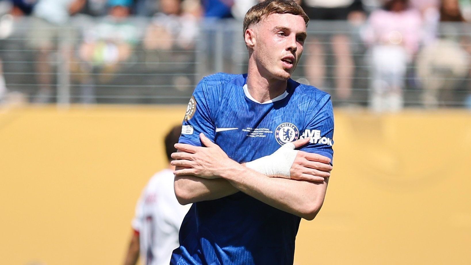 Cole Palmer comemora gol sobre o Chelsea