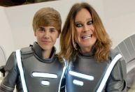 Entenda amizade surpreendente entre Ozzy Osbourne e Justin Bieber