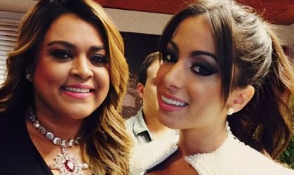 1-anitta-preta