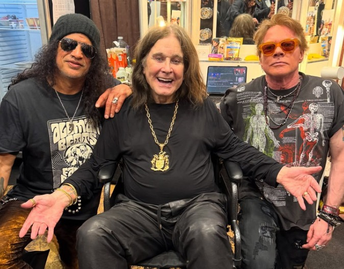 Antes de morrer, Ozzy viu pedido de casamento filha em bastidores de show |  CNN Brasil