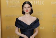 Selena Gomez e Drew Barrymore são indicadas em competição do 52º Emmy