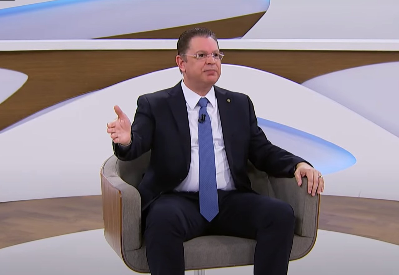 Sóstenes Cavalcante