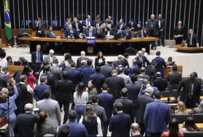 Câmara aprova projeto que proíbe testes cosméticos em animais