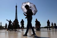Mais de mil escolas fecham na França em meio a onda de calor extremo