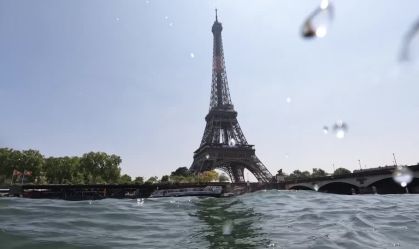 Paris libera rio Sena para nado após mais de 100 anos de proibição