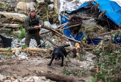 Acampamento atingido por enchente no Texas tinha plano de emergência