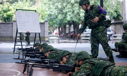 Taiwan lança maior exercício de guerra com ataques contra comando militar