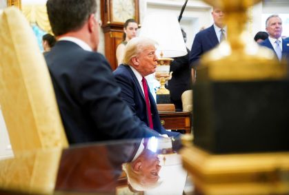 Análise: Trump alivia Ucrânia, mas falta de sanções à Rússia é dolorosa