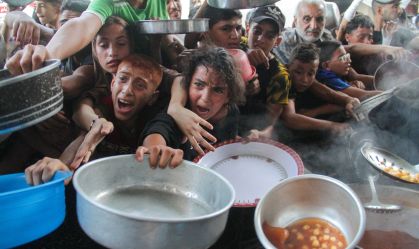 OMS vê aumento "mortal" da desnutrição causada pela fome na Faixa de Gaza