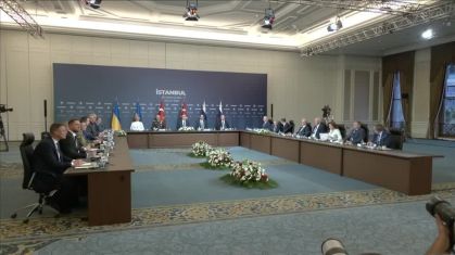 Reunião entre delegações de Rússia e Ucrânia em Istambul, na Turquia, em 23 de julho de 2025.
