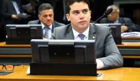 Quem é Júnior Mano, alvo de operação que apura fraude em licitações no CE