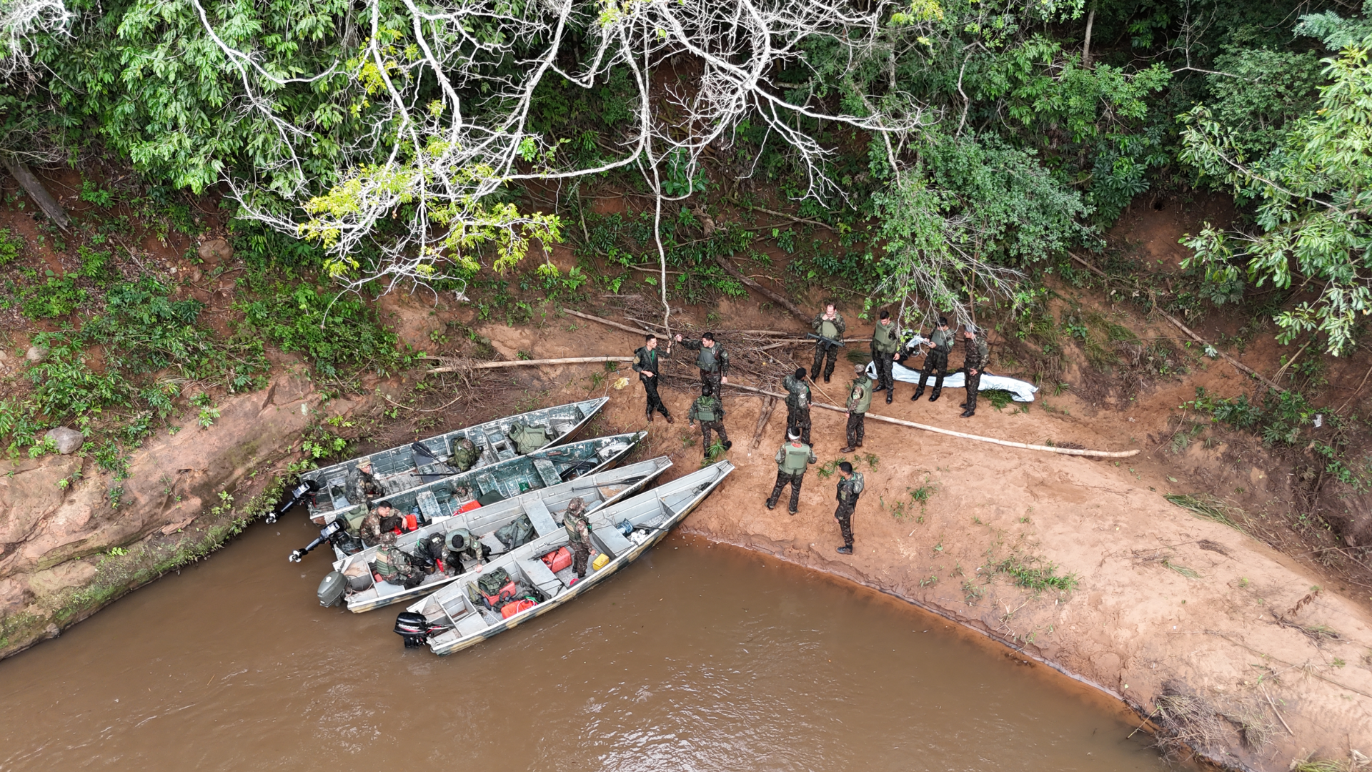 Imagem mostra operações realizadas pelo Comando Militar do Oeste durante primeiro semestre; Comando apreendeu 42 toneladas de drogas durante período