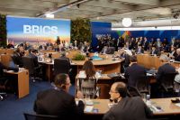 Sem citar Trump, Brics critica tarifas e "protecionismo econômico"